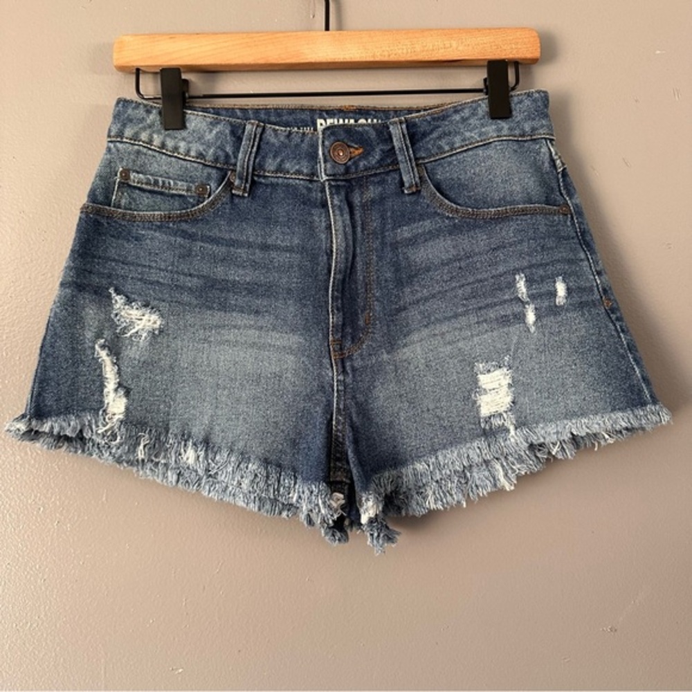 Rewash Brand Super High Rise Fringe Jean‎ Shorts | Medium Wash